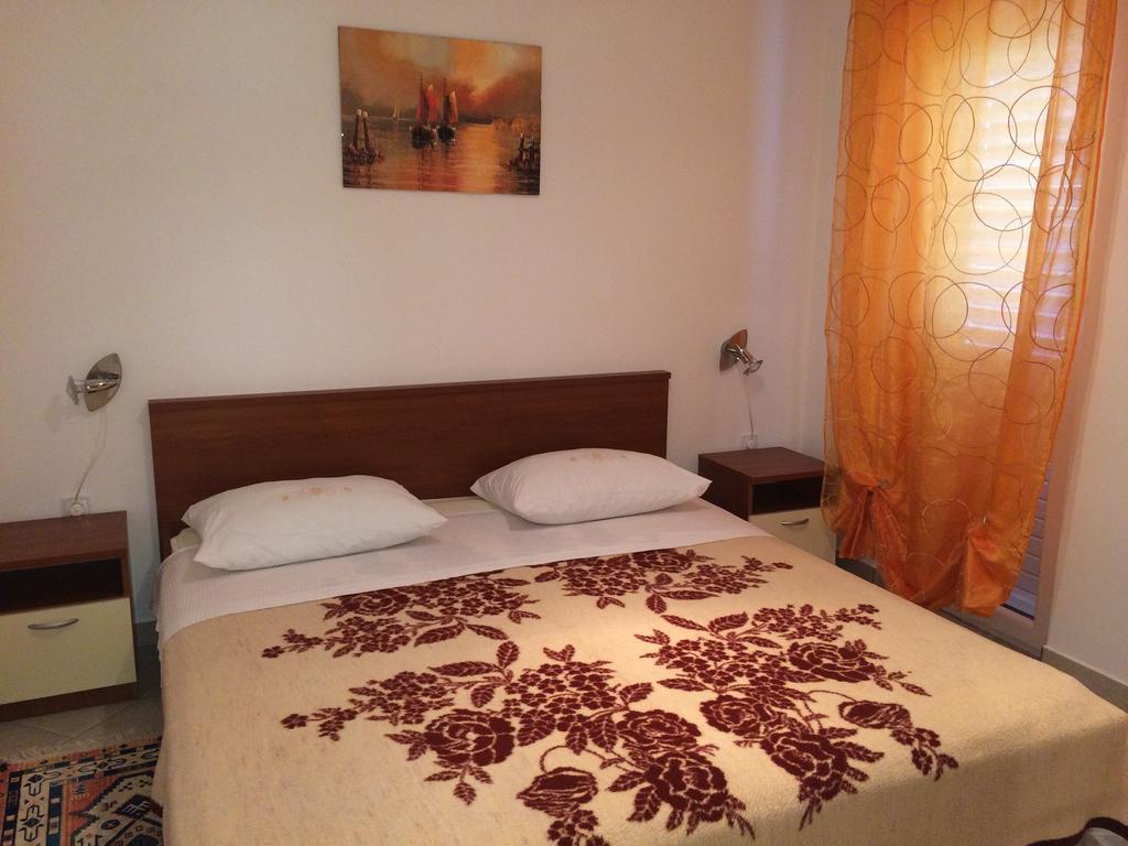 Apartment Kolundzic Novi Vinodolski Rom bilde