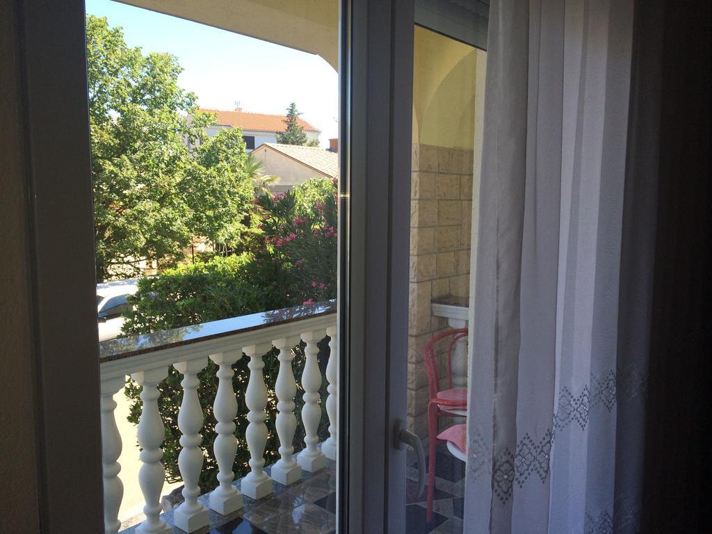 Apartment Kolundzic Novi Vinodolski Rom bilde