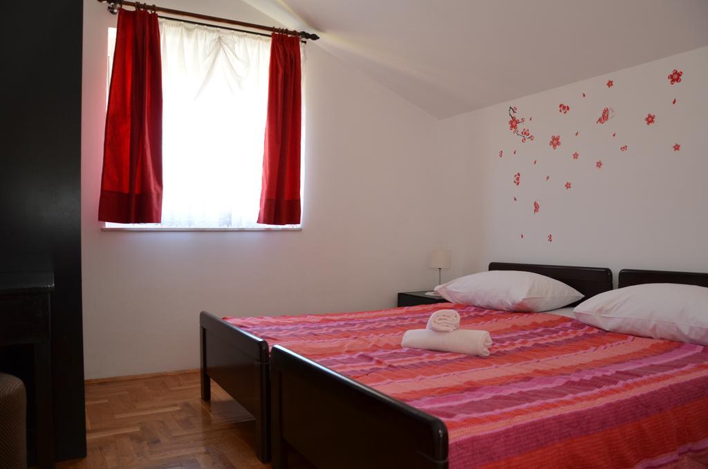 Apartment Kolundzic Novi Vinodolski Eksteriør bilde