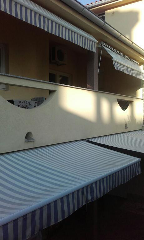 Apartment Kolundzic Novi Vinodolski Eksteriør bilde