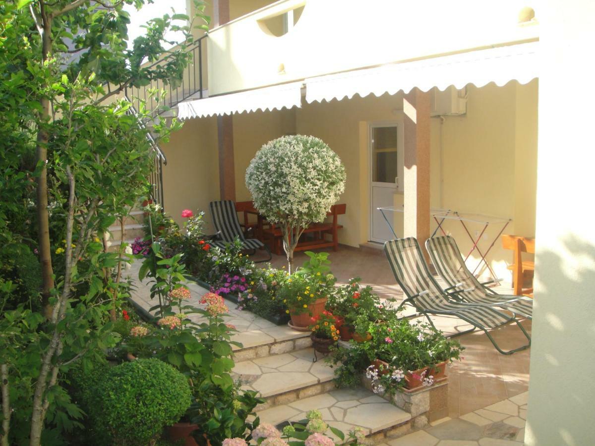 Apartment Kolundzic Novi Vinodolski Eksteriør bilde